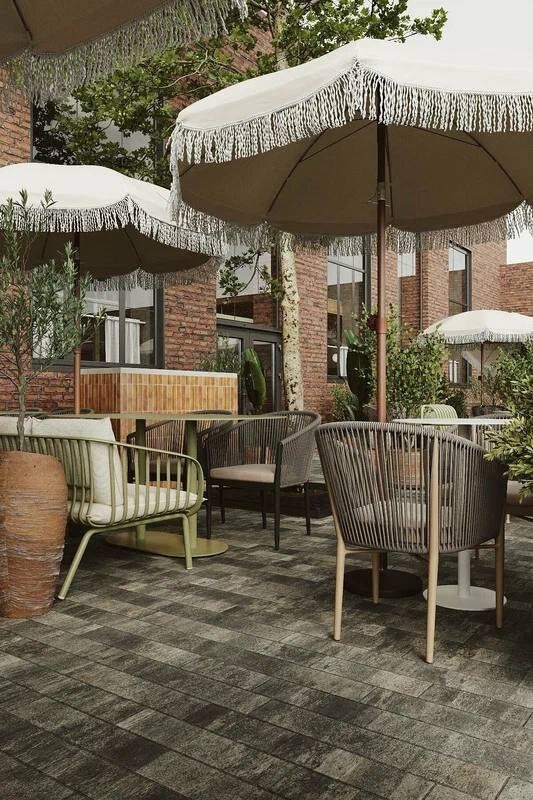 Antonio Bistro:      