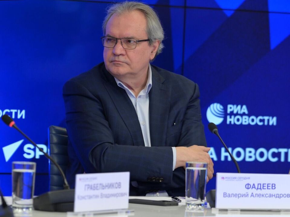 Фетва о курьерах: конституционные вопросы против религиозных норм