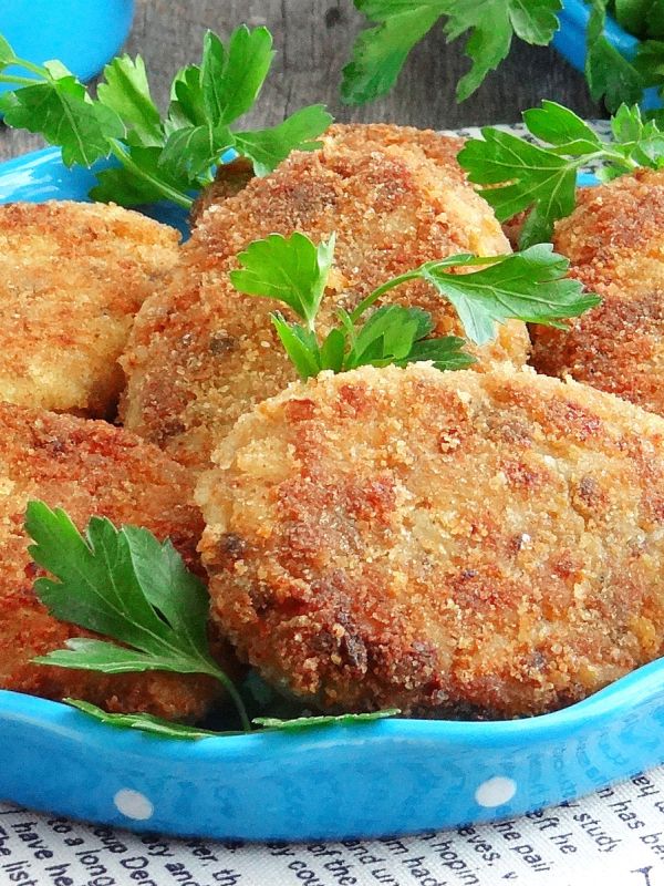 Восхитительные котлеты из скумбрии: неожиданный подход к традиционному блюду