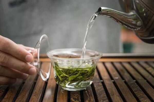 Преимущества зеленого чая: почему стоит налить чашку сегодня