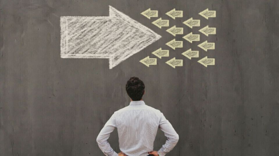 Не позволяйте неожиданным решениям разрушить ваше спокойствие: почему вернуть голос на собрании невозможно