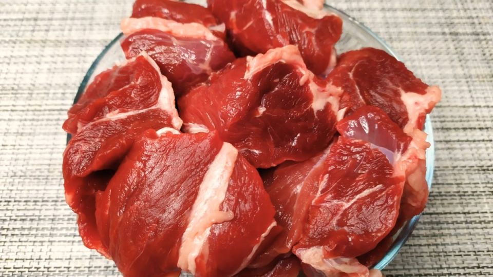 Мясо по?кремлевски в мультиварке?скороварке: быстрое и нежное решение ужина