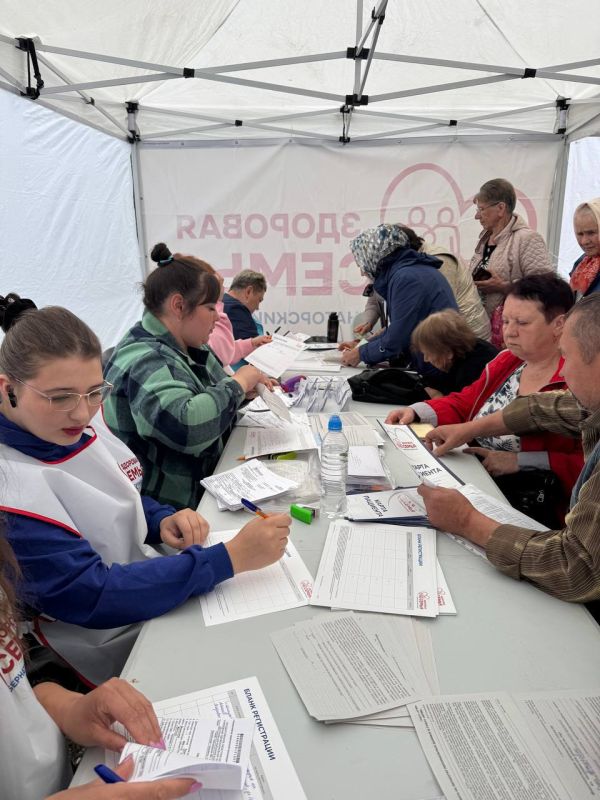 Более 280 жителей Мошенского округа обратились к врачам в рамках проекта «Здоровая семья»
