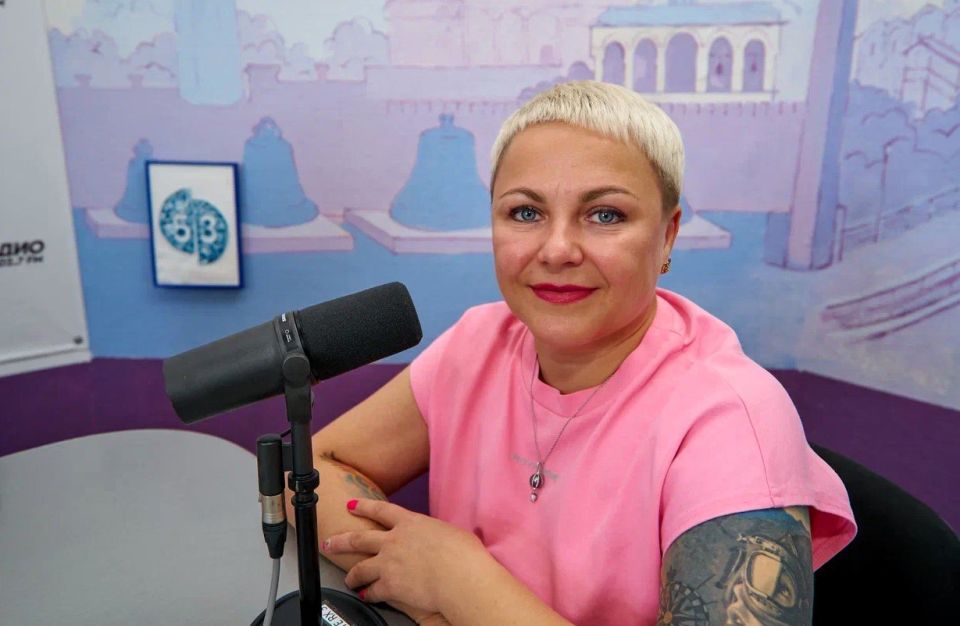    53 ,          :