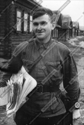 .   1943   5-   ,        ,          ...