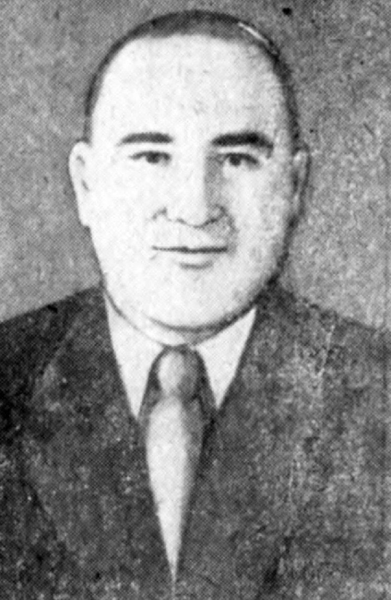 Чёрный орёл. В марте 1943 года, когда 5-я Ленинградская партизанская бригада переправлялась через реку Сороть на Псковщине, каратели бросили против партизан танки Чёрный орёл. В марте 1943 года, когда 5-я Ленинградская партизанская бригада переправлялась через реку Сороть на Псковщине, каратели бросили против партизан танки