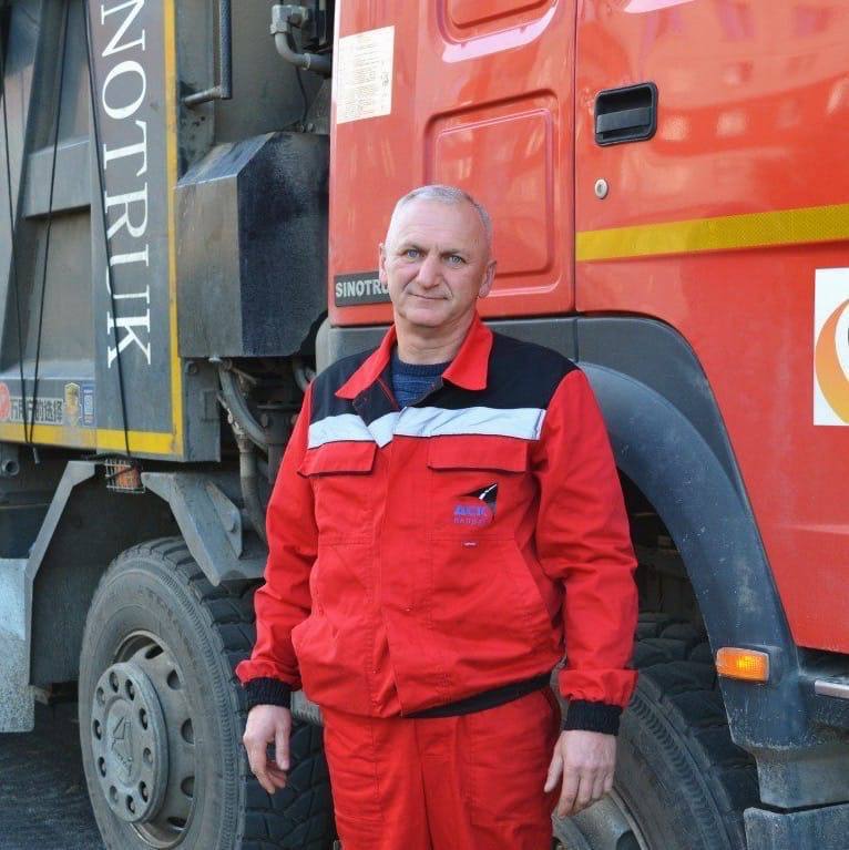 Александр Дронов поздравил работников автомобильного и городского пассажирского транспорта с их профессиональным праздником Александр Дронов поздравил работников автомобильного и городского пассажирского транспорта с их профессиональным праздником