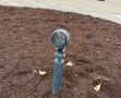 В Малой Вишере вандалы испортили корпус светильника на территории «Музейного дворика»