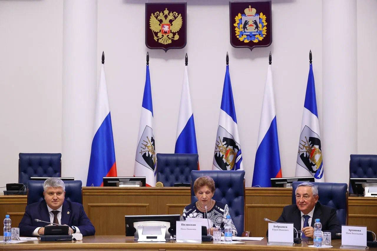 Нина Пилявская вновь возглавила Новгородскую областную организацию ветеранов Нина Пилявская вновь возглавила Новгородскую областную организацию ветеранов