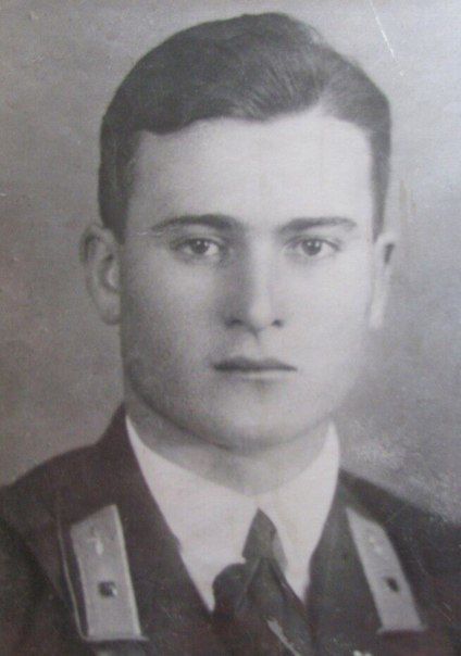 Он совершил два воздушных тарана в одном бою