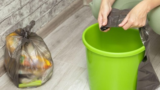 Навсегда распрощаетесь с вонью в мусорном ведре: хозяйкам на заметку