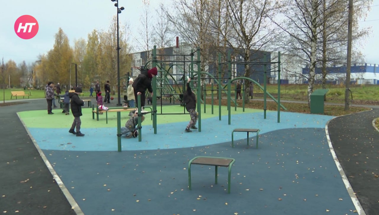 В Валдае открылось новое общественное пространство В Валдае открылось новое общественное пространство