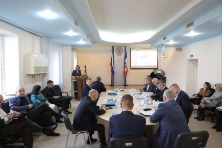 Подходит к завершению длинная рабочая и насыщенная парламентская неделя