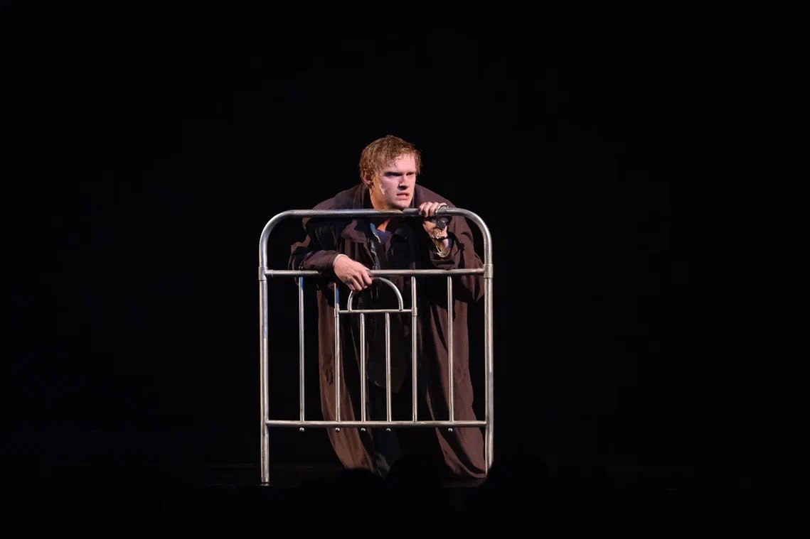 В Великом Новгороде открылся XXIX театральный фестиваль имени Ф.М. Достоевского В Великом Новгороде открылся XXIX театральный фестиваль имени Ф.М. Достоевского