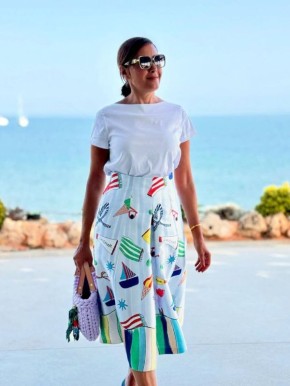 Новые горизонты стиля: как зрелые женщины могут блистать в моде