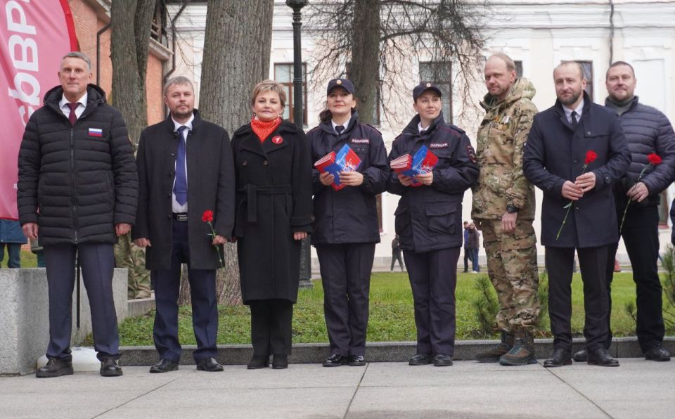  :  !. ,       ,      ,   ,      ...