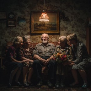 Где обещанный сервис? Пенсионеры требуют правды о работе Социального фонда