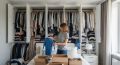 Перезагрузка гардероба: как освободить пространство и обновить стиль