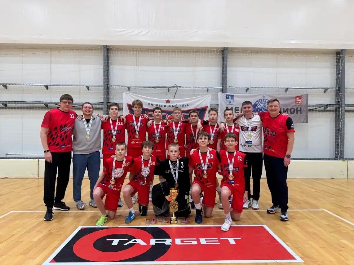 Новгородские флорболисты вернулись с двойной победой с турнира «Русская осень» Новгородские флорболисты вернулись с двойной победой с турнира «Русская осень»