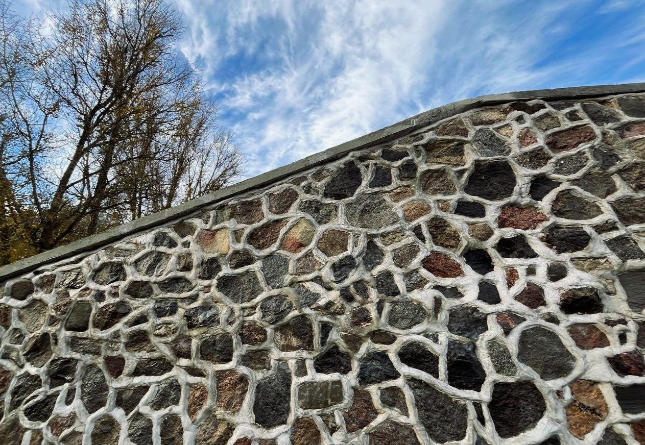 В Великом Новгороде отремонтировали пять подпорных стен Окольного вала В Великом Новгороде отремонтировали пять подпорных стен Окольного вала