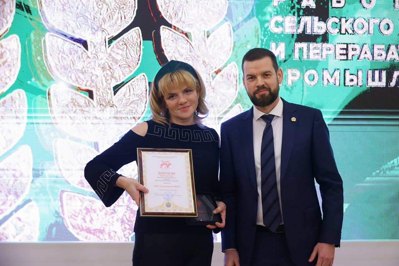 Трудное лето не помешало новгородским аграриям достигнуть успехов Трудное лето не помешало новгородским аграриям достигнуть успехов