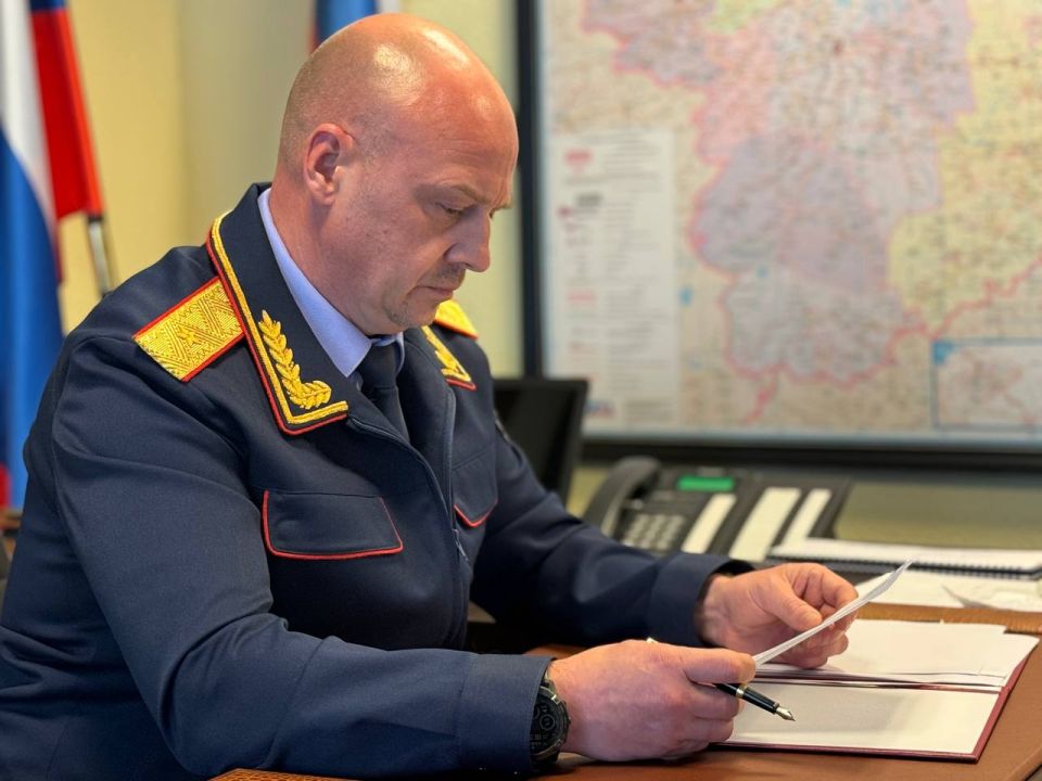 Руководитель регионального следственного управления проведет прием жильцов аварийного дома в городе Боровичи