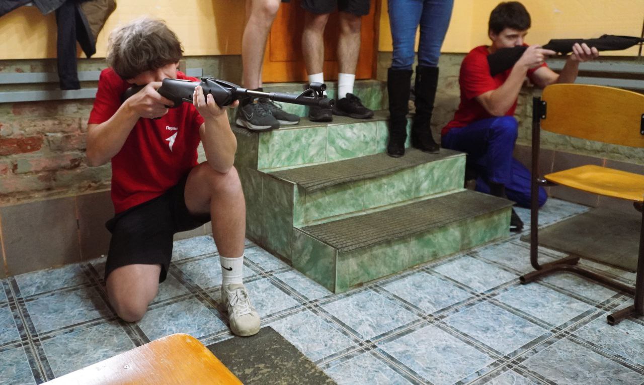 Александр Розбаум: Уважаемые Новгородцы!. Сегодня в преддверии Всероссийского Дня призывника, в Центре физического развития прошли соревнования, приуроченные к 80-ой годовщине Победы в Великой Отечественной войне 1941 – 1945... Александр Розбаум: Уважаемые Новгородцы!. Сегодня в преддверии Всероссийского Дня призывника, в Центре физического развития прошли соревнования, приуроченные к 80-ой годовщине Победы в Великой Отечественной войне 1941 – 1945...