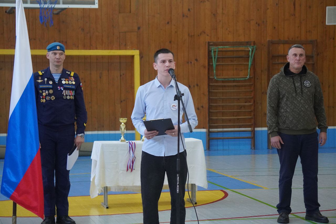 Александр Розбаум: Уважаемые Новгородцы!. Сегодня в преддверии Всероссийского Дня призывника, в Центре физического развития прошли соревнования, приуроченные к 80-ой годовщине Победы в Великой Отечественной войне 1941 – 1945... Александр Розбаум: Уважаемые Новгородцы!. Сегодня в преддверии Всероссийского Дня призывника, в Центре физического развития прошли соревнования, приуроченные к 80-ой годовщине Победы в Великой Отечественной войне 1941 – 1945...