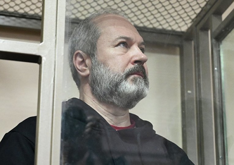 Экс-замгубернатора Ростовской области получил 13 лет: взятки на 100 млн и нелегальное оружие Экс-замгубернатора Ростовской области получил 13 лет: взятки на 100 млн и нелегальное оружие