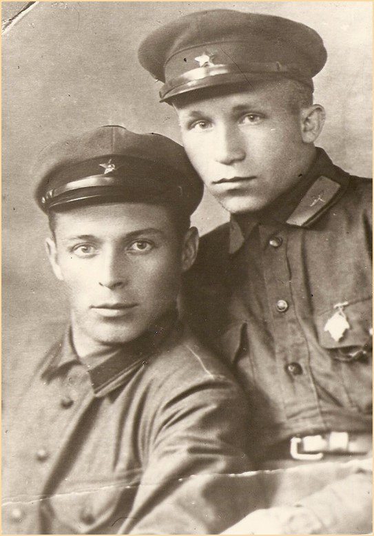 Комиссар 2-й Ударной. «По данным картотеки политсостава Зуев Иван Васильевич, дивизионный комиссар, член Военного Совета 2-й ударной армии пропал без вести в июне 1942 года. Другими сведениями о судьбе Зуева И. В. архив МО... Комиссар 2-й Ударной. «По данным картотеки политсостава Зуев Иван Васильевич, дивизионный комиссар, член Военного Совета 2-й ударной армии пропал без вести в июне 1942 года. Другими сведениями о судьбе Зуева И. В. архив МО...