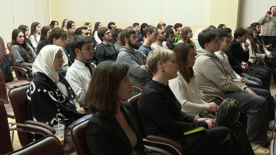 Сегодня состоялось подписание соглашения о сотрудничестве регионального Минздрава и движения «Волонтеры-медики»