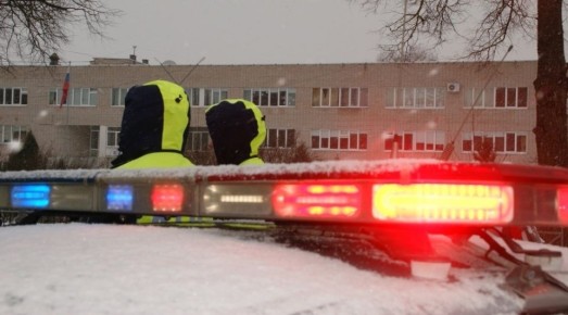 В текущем году на территории Новгородской области зарегистрировано 63 дорожно-транспортных происшествия с участием детей и подростков в возрасте до 16 лет, в которых 7 детей погибло и 61 ребенок получил травмы различной...