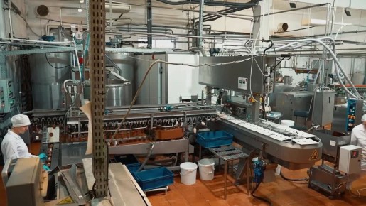 Александр Дронов рассказал о новгородском производителе мороженого