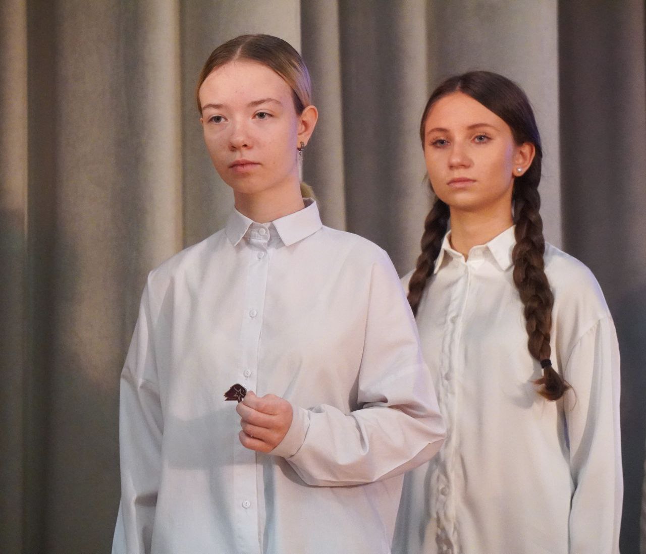 Александр Розбаум: Уважаемые Новгородцы!. Сегодня во Дворце детского творчества им. Лёни Голикова провели слёт местного отделения Всероссийского детско-юношеского военно-патриотического общественного движения «Юнармия»... Александр Розбаум: Уважаемые Новгородцы!. Сегодня во Дворце детского творчества им. Лёни Голикова провели слёт местного отделения Всероссийского детско-юношеского военно-патриотического общественного движения «Юнармия»...