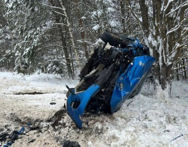 Два человека погибли в ДТП на трассе в Пестовском округе