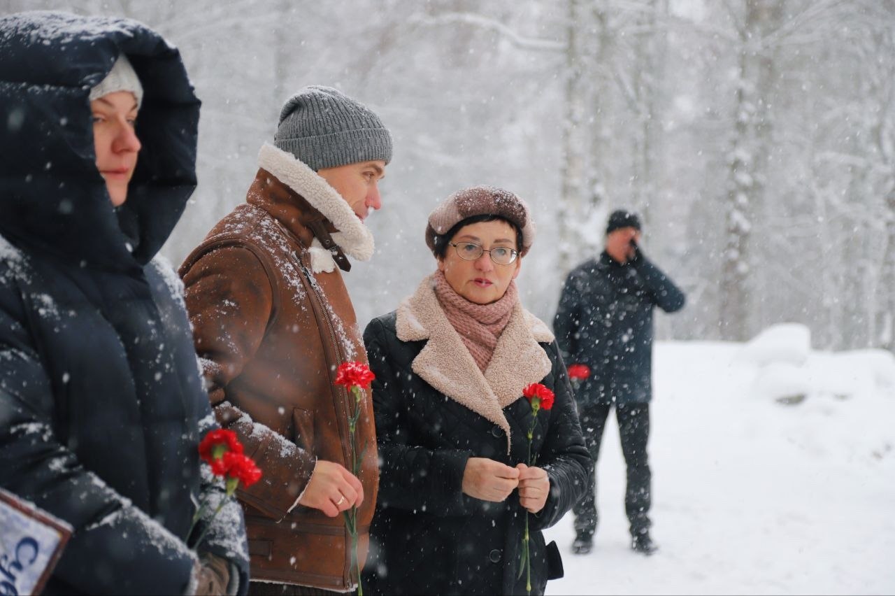 В Боровичском округе отметили 295 лет со дня рождения Александра Суворова В Боровичском округе отметили 295 лет со дня рождения Александра Суворова