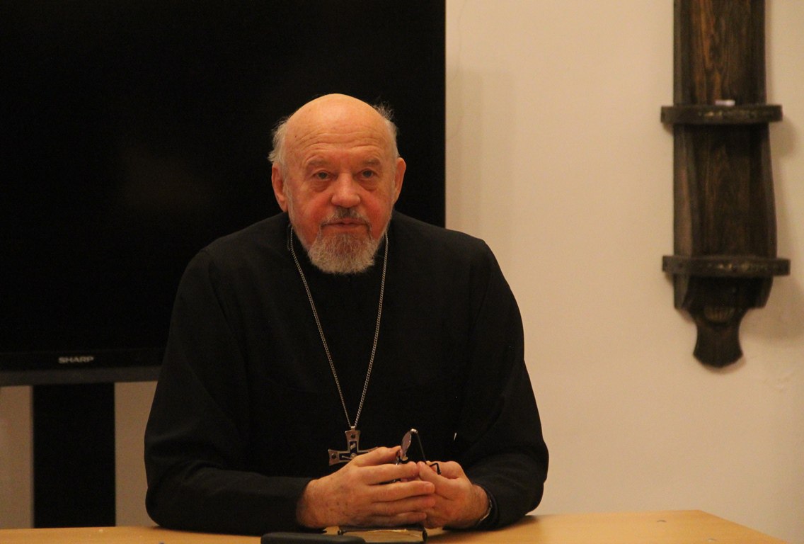 Протоиерей Александр Ранне открыл новый цикл бесед в Сретенском лектории