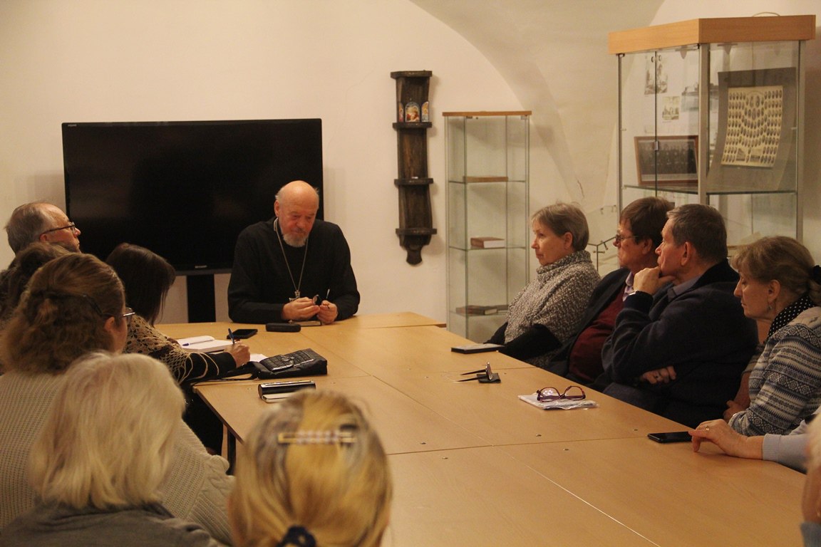 Протоиерей Александр Ранне открыл новый цикл бесед в Сретенском лектории Протоиерей Александр Ранне открыл новый цикл бесед в Сретенском лектории