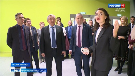 В Малой Вишере на выездном совете по местному самоуправлению обсудили бюджет 2026 года