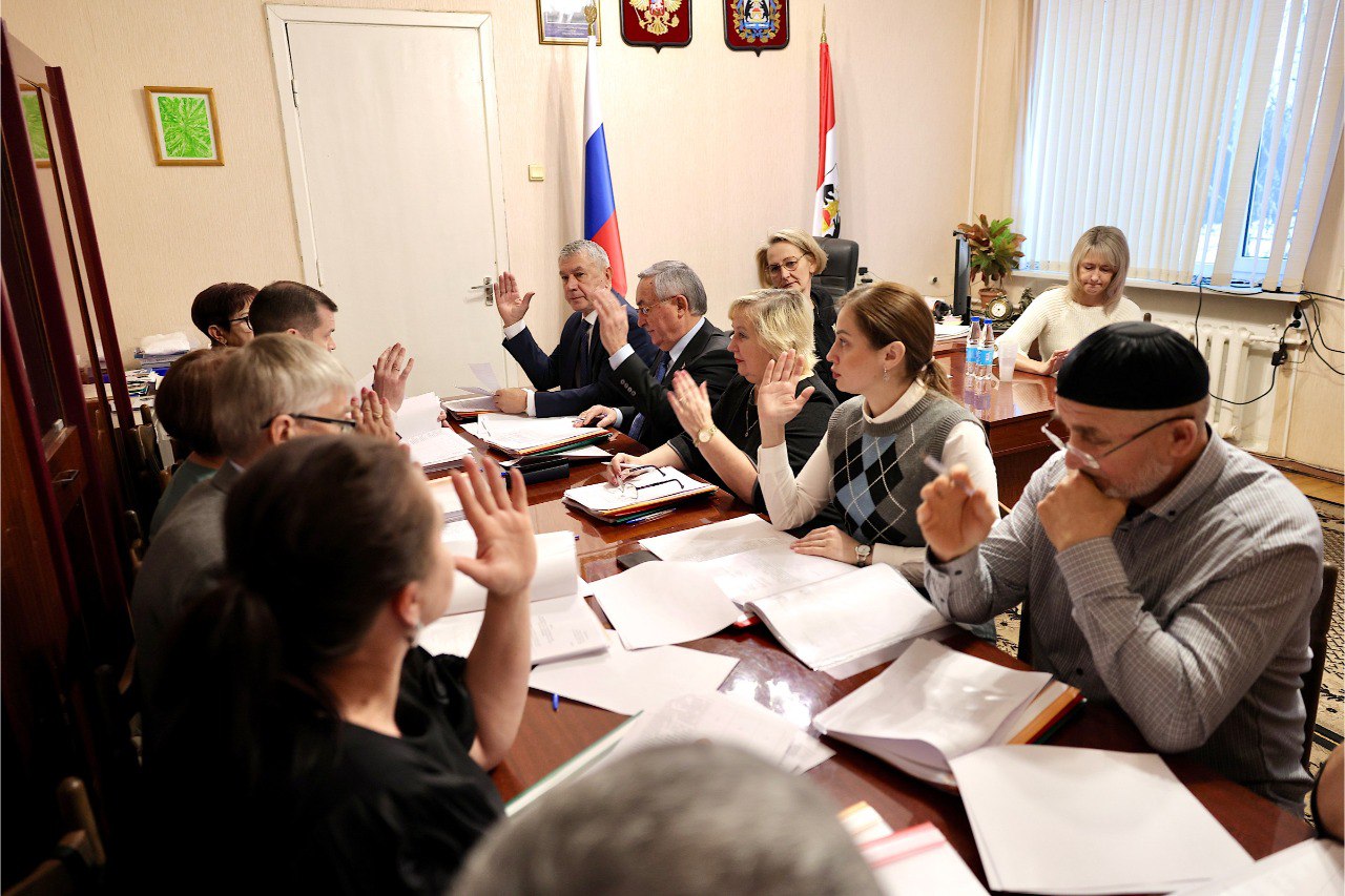 Конкурсная комиссия отобрала кандидатуры на пост главы Шимского округа Конкурсная комиссия отобрала кандидатуры на пост главы Шимского округа