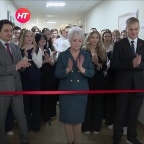 В гимназии №4 открылась выставка «Защита суверенитета Российского государства. История и Современность»