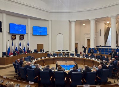 Депутаты приступили к рассмотрению бюджета на ближайший трёхлетний период