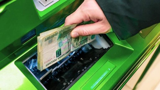 Как пенсионерам не потерять положенные выплаты: советы юриста