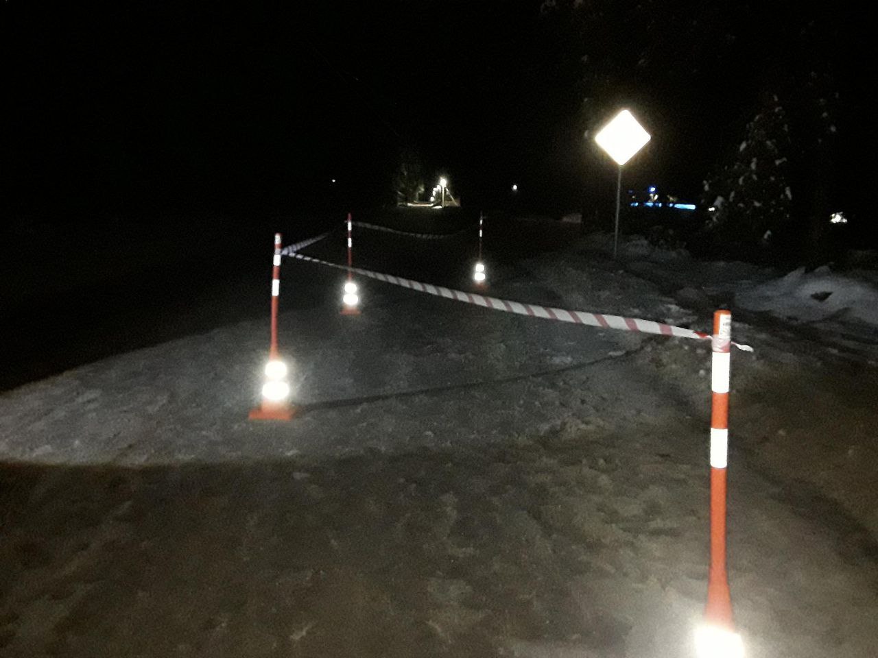 В Батецком округе в ДТП погиб водитель минивэна В Батецком округе в ДТП погиб водитель минивэна