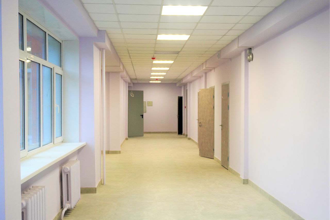 Александр Розбаум: Уважаемые Новгородцы!. Вопрос окончания капитального ремонта школы № 31 находится на особом контроле у Губернатора области Александра Валентиновича Дронова и на моём личном контроле По контракту, подрядчик... Александр Розбаум: Уважаемые Новгородцы!. Вопрос окончания капитального ремонта школы № 31 находится на особом контроле у Губернатора области Александра Валентиновича Дронова и на моём личном контроле По контракту, подрядчик...