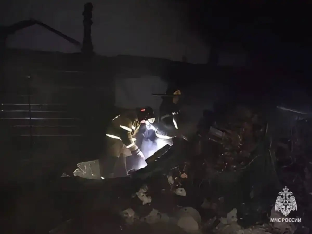 Новгородские спасатели потушили три пожара за одни сутки