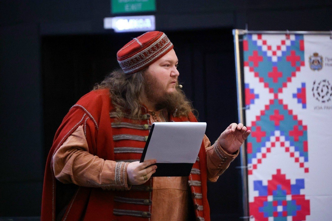 Гусляр Антон Вакуров и проект Натальи Литвак получили награду Знание.Премия