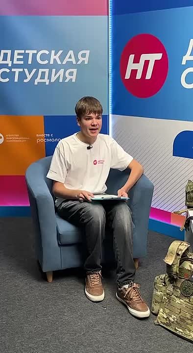 На Новгородском областном телевидении завершились съёмки спецпроекта «Детская студия» про защитников Отечества»