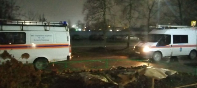 Подростка вытащили из глубокого котлована в Великом Новгороде