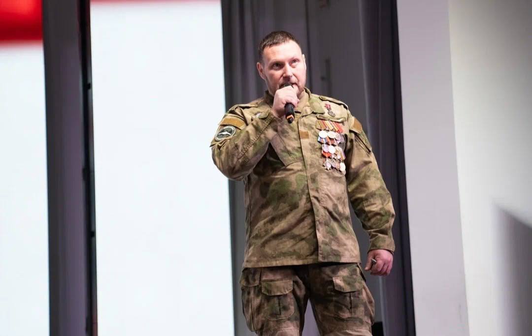 В областном Доме молодёжи прошёл региональный слёт-конкурс юнармейцев «ЮНАРМИЯ» В областном Доме молодёжи прошёл региональный слёт-конкурс юнармейцев «ЮНАРМИЯ»